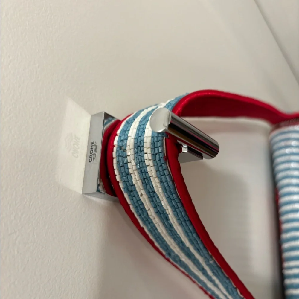 NWT Beaded Striped Blue and Red Lobster Bag w/lobster charm - Picture 6 of 8